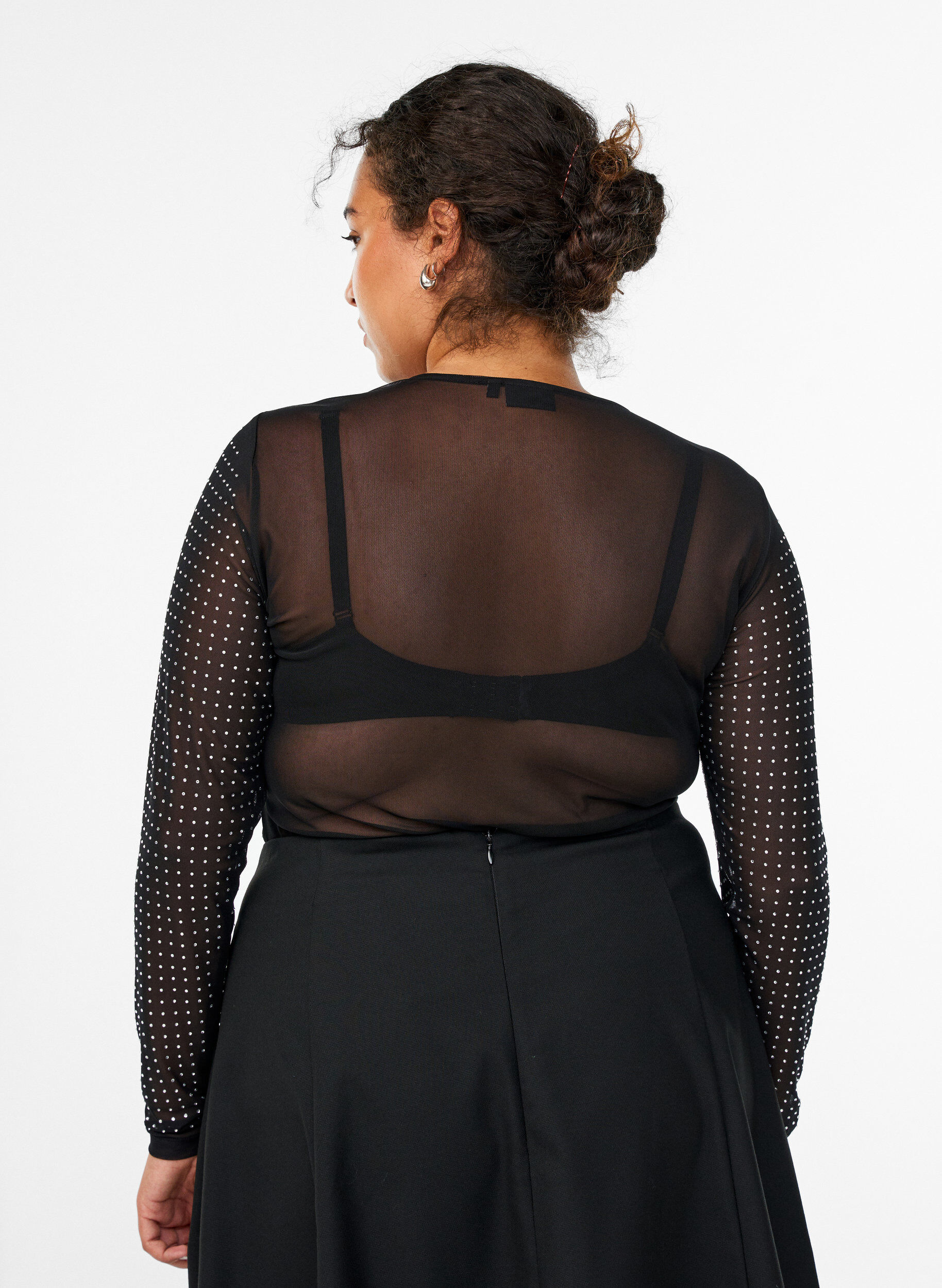 Zizzi Meshbluse mit Strasssteinen und langen &Auml;rmeln, Schwarz, Model image number 2