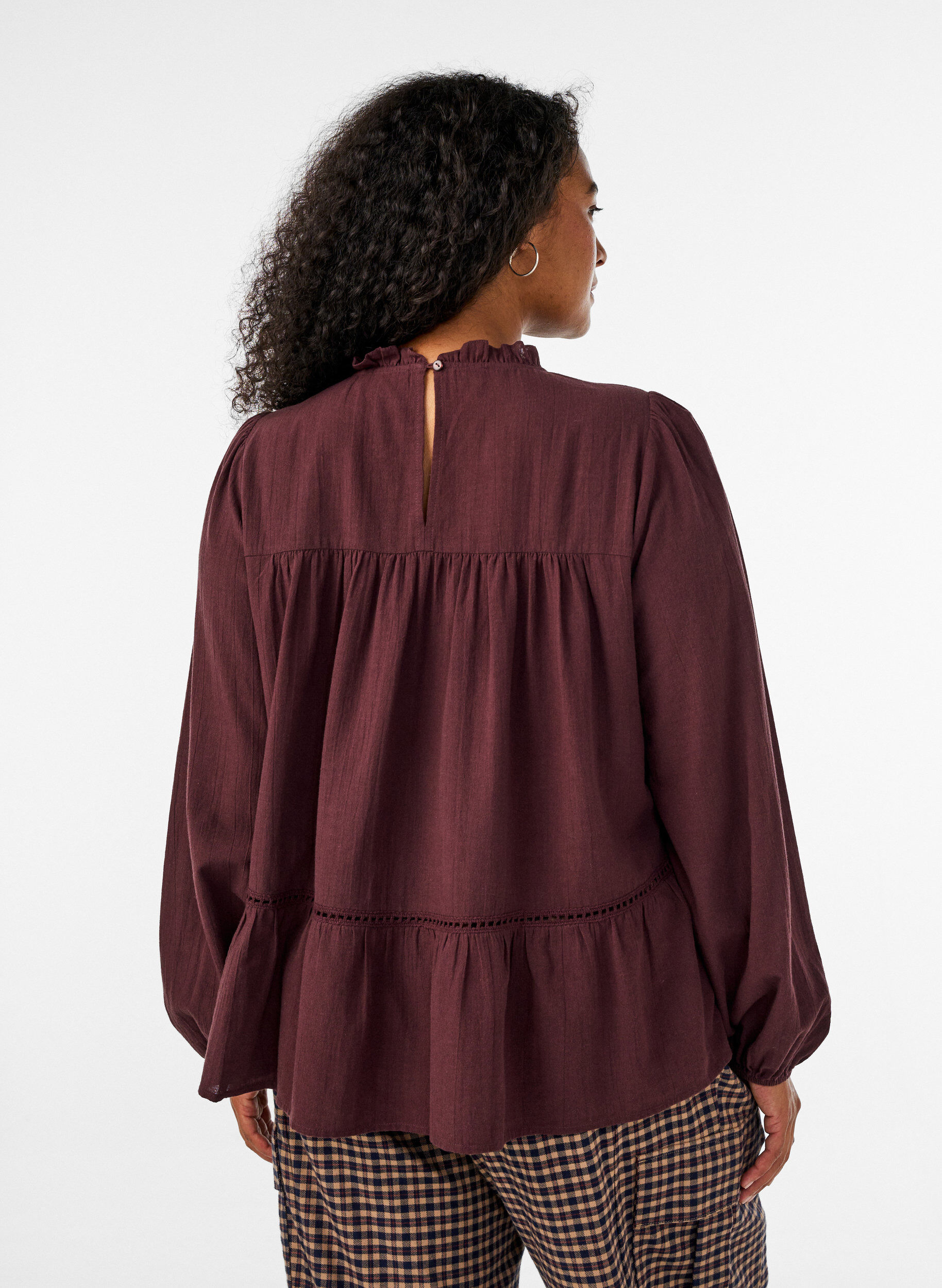 ZizziBluse mit Stickerei und Lochstickerei, Dunkles Bordeaux, Model image number 2