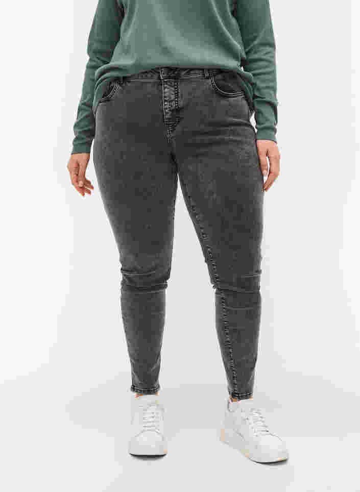 Superschlanke Amy Jeans mit hoher Taille, Grey Denim, Model image number 2
