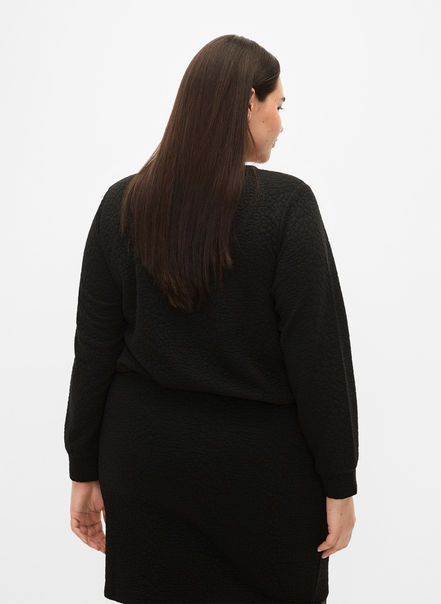 Zizzi Einfarbige, strukturierte Bluse, Black, Model image number 1