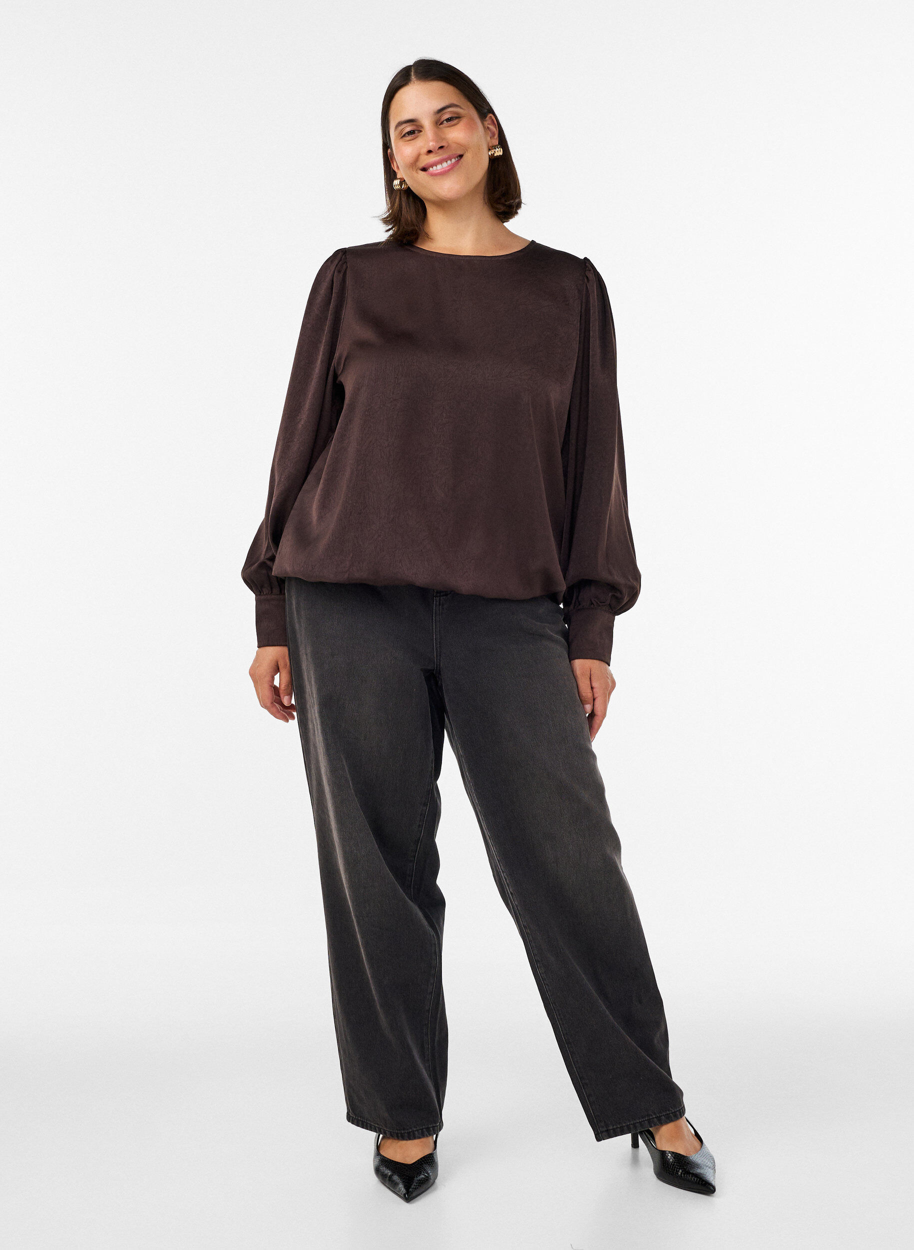 ZizziBluse im Satin-Look mit Ballonform, Braun, Model image number 1