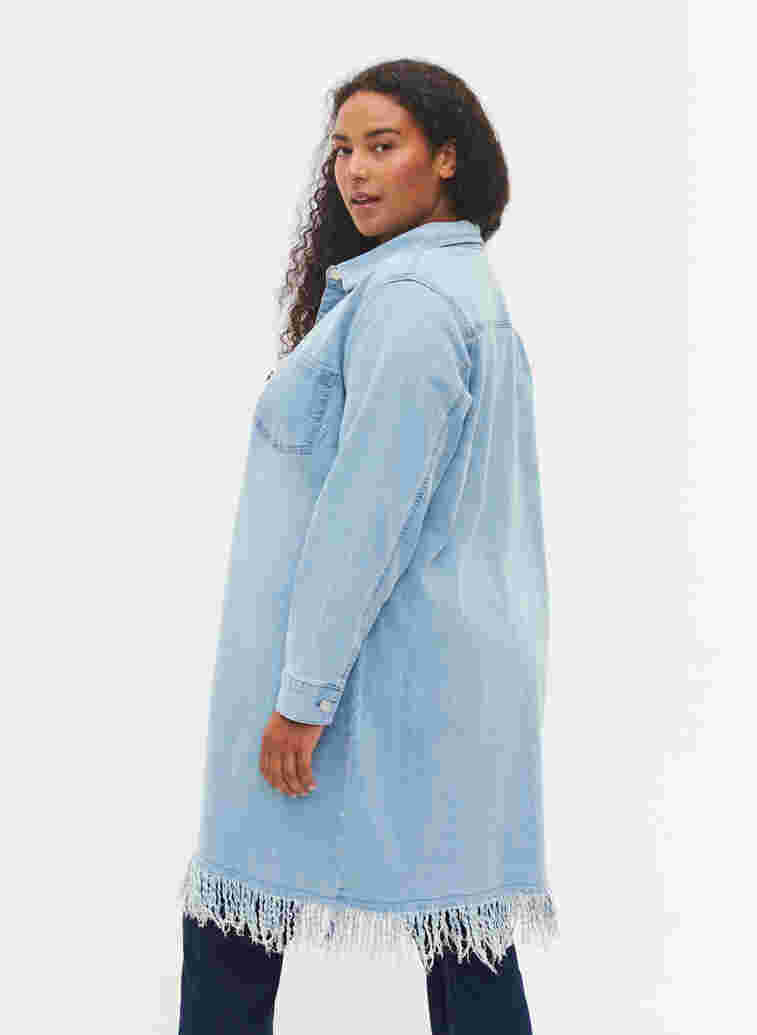Denim-Kleid mit Fransen und Knopfverschluss, Light blue denim, Model image number 1