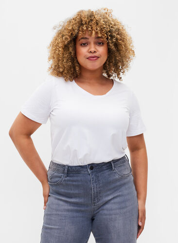 Einfarbiges basic T-Shirt aus Baumwolle, Bright White, Model image number 0