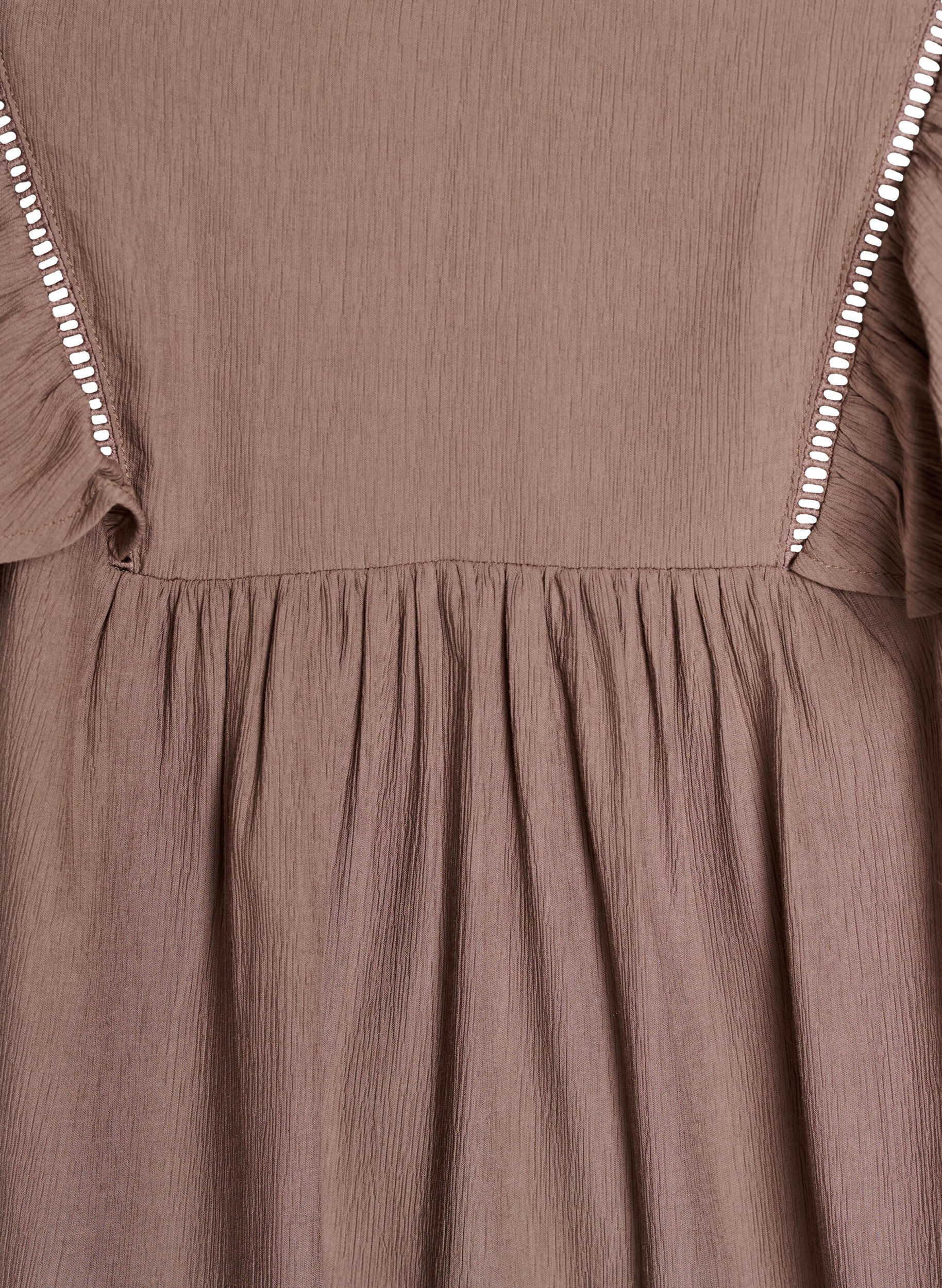 Zizzi Bluse mit kurzen R&uuml;schen&auml;rmeln, Braun, Packshot image number 2