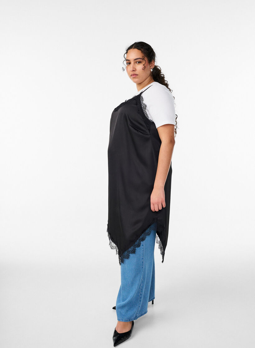 Spitzenkleid in Satinoptik, Schwarz, Model