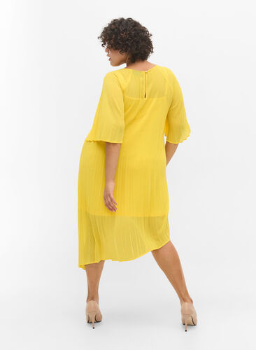 Kleid mit 2/4 Ärmeln und A-Linie, Primrose Yellow, Model image number 1
