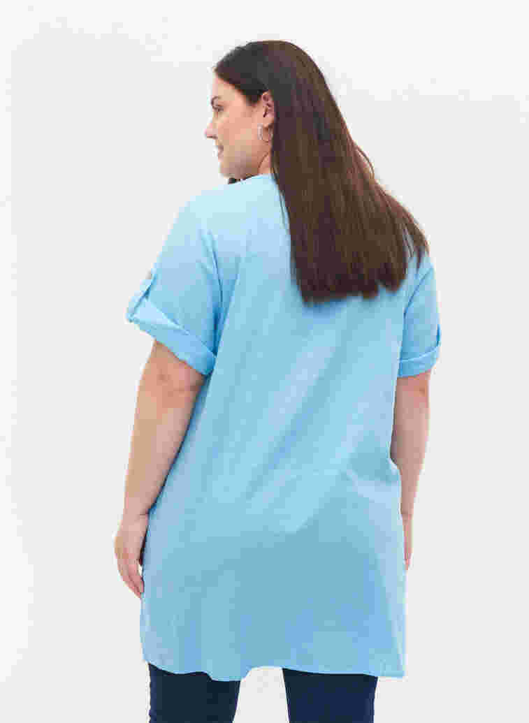 Kurzarm Tunika aus Baumwolle mit Taschen, Alaskan Blue, Model image number 1