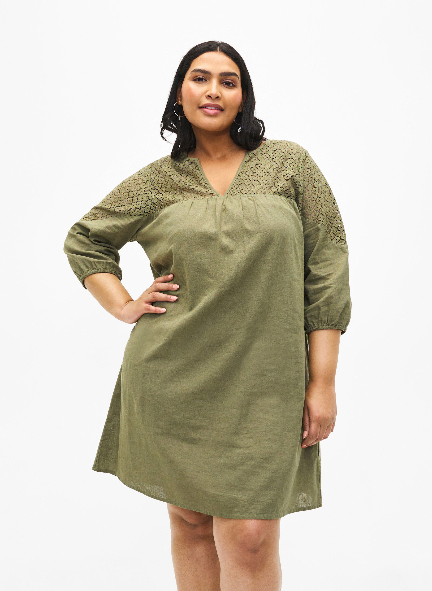 Zizzi Kleid aus einer Baumwollmischung mit Leinen und H&auml;keldetails, Deep Lichen Green, Model image number 0