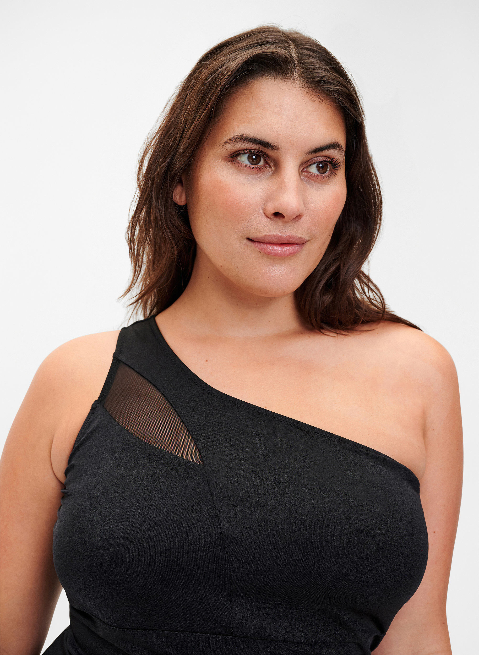 Zizzi One-Shoulder-Badeanzug mit Mesh-Details, Black, Model image number 2