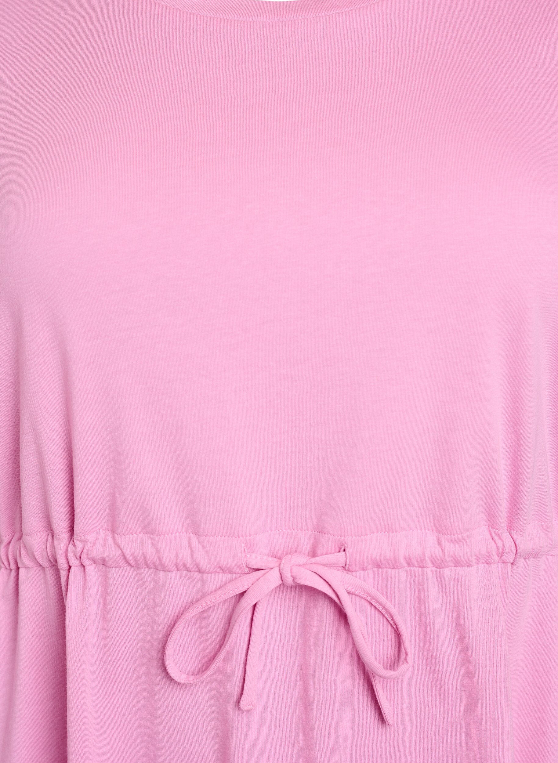 Zizzi FLASH &ndash; Kurzes T-Shirt-Kleid mit Bindeg&uuml;rtel, Pink, Packshot image number 2