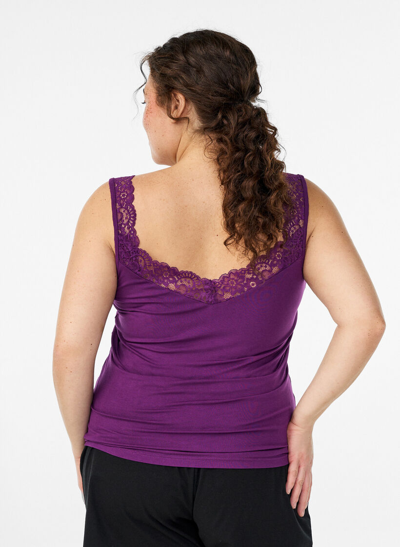 Top aus Viskose mit Spitze, Lila, Model image number 2