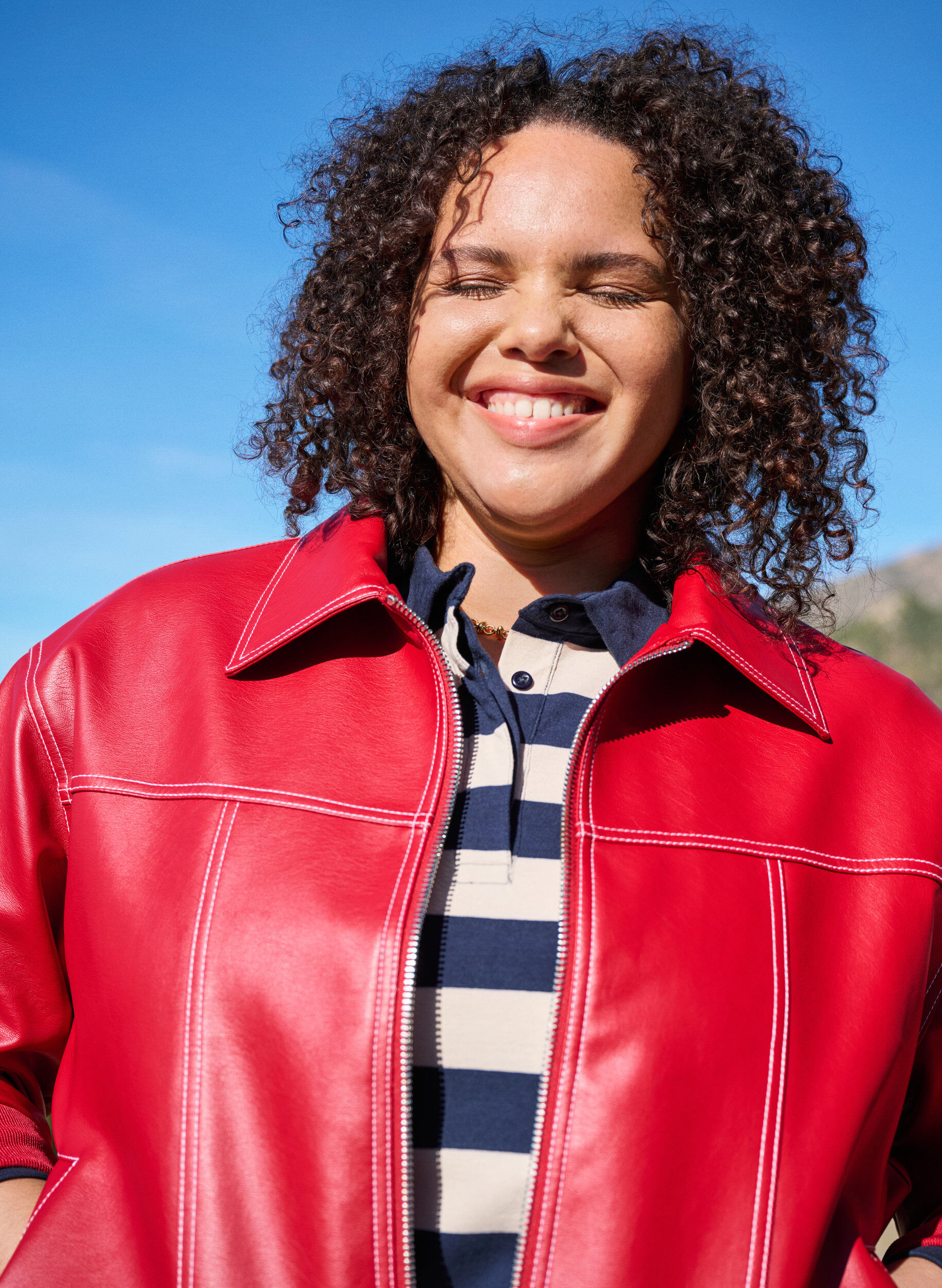 Zizzi Bomberjacke aus Kunstleder, Rhythmic Red, Image image number 0