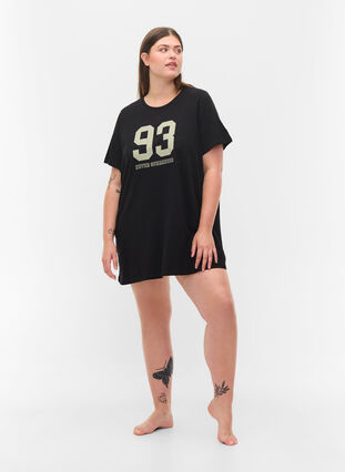 Oversize Schlaf-T-Shirt aus Bio-Baumwolle, Black w. 93, Model image number 3