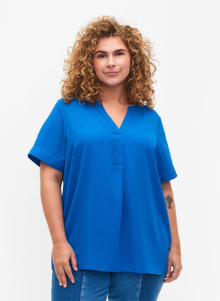 Kurzärmelige Bluse mit V-Ausschnitt, Victoria blue, Model image number 0