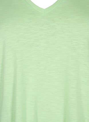 Kurzärmeliges Basic T-Shirt mit V-Ausschnitt, Paradise Green, Packshot image number 2