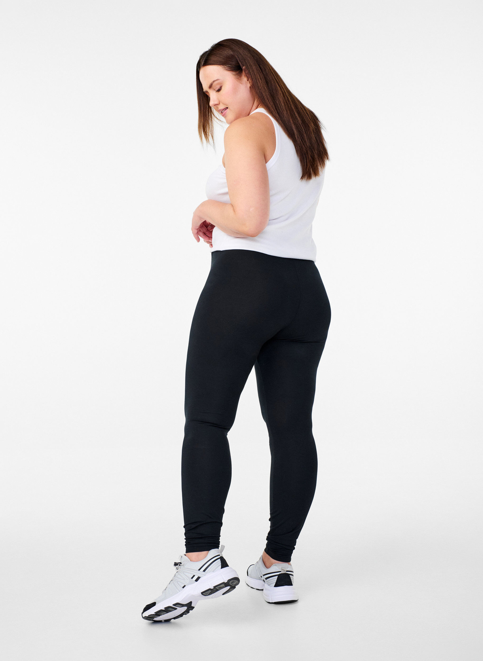 Zizzi Basic Leggings aus Viskose, Schwarz, Model image number 2