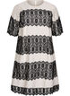 Kurzes Kleid mit kontrastfarbenen Spitzeneins&auml;tzen, Beige, Packshot image number 0