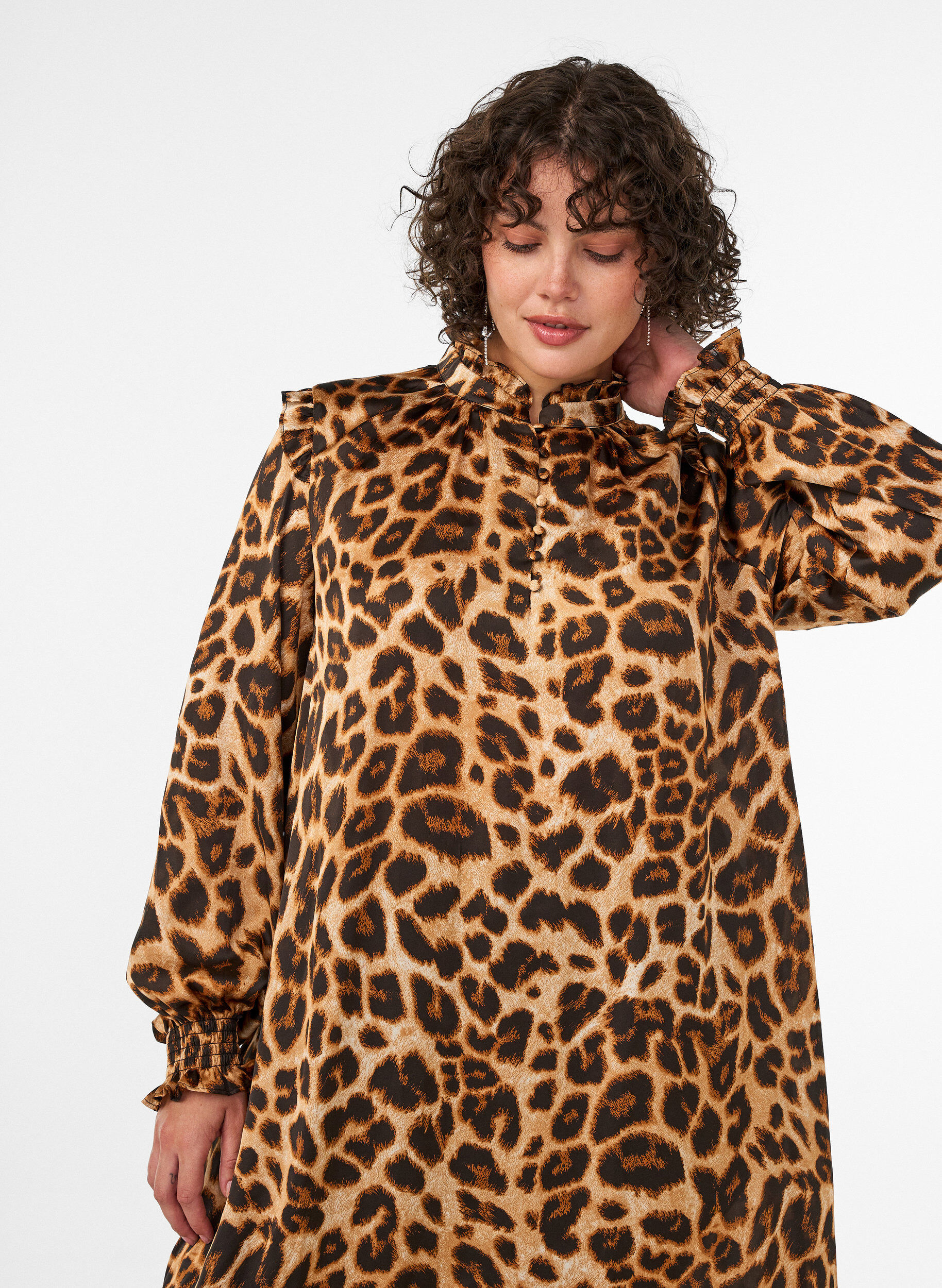 ZizziKleid mit Leopardenmuster und R&uuml;schendetails, Braun, Model image number 2