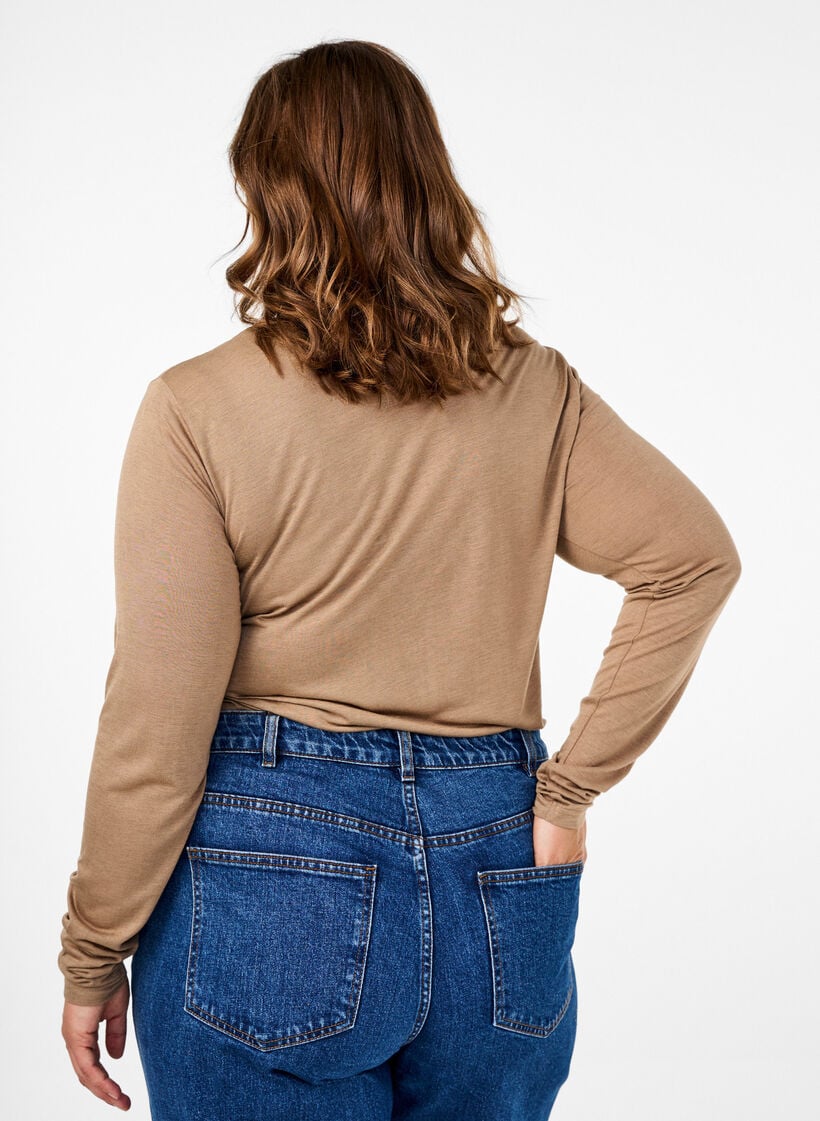 Lang&auml;rmelige Bluse aus Wolle und Viskose, Braun, Model image number 2