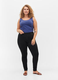 Superschlanke Amy-Jeans mit elastischem Bund, Black, Model