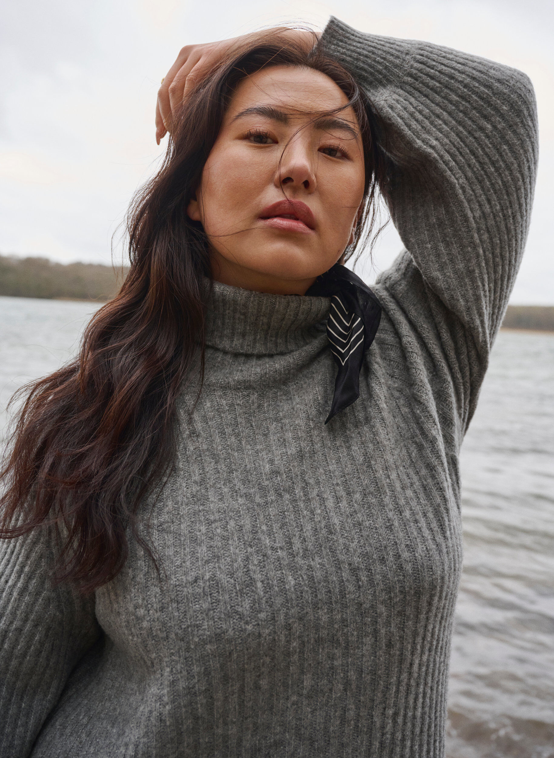 Zizzi Langes Strickkleid mit Rollkragen, Medium Grey Mel., Image image number 1