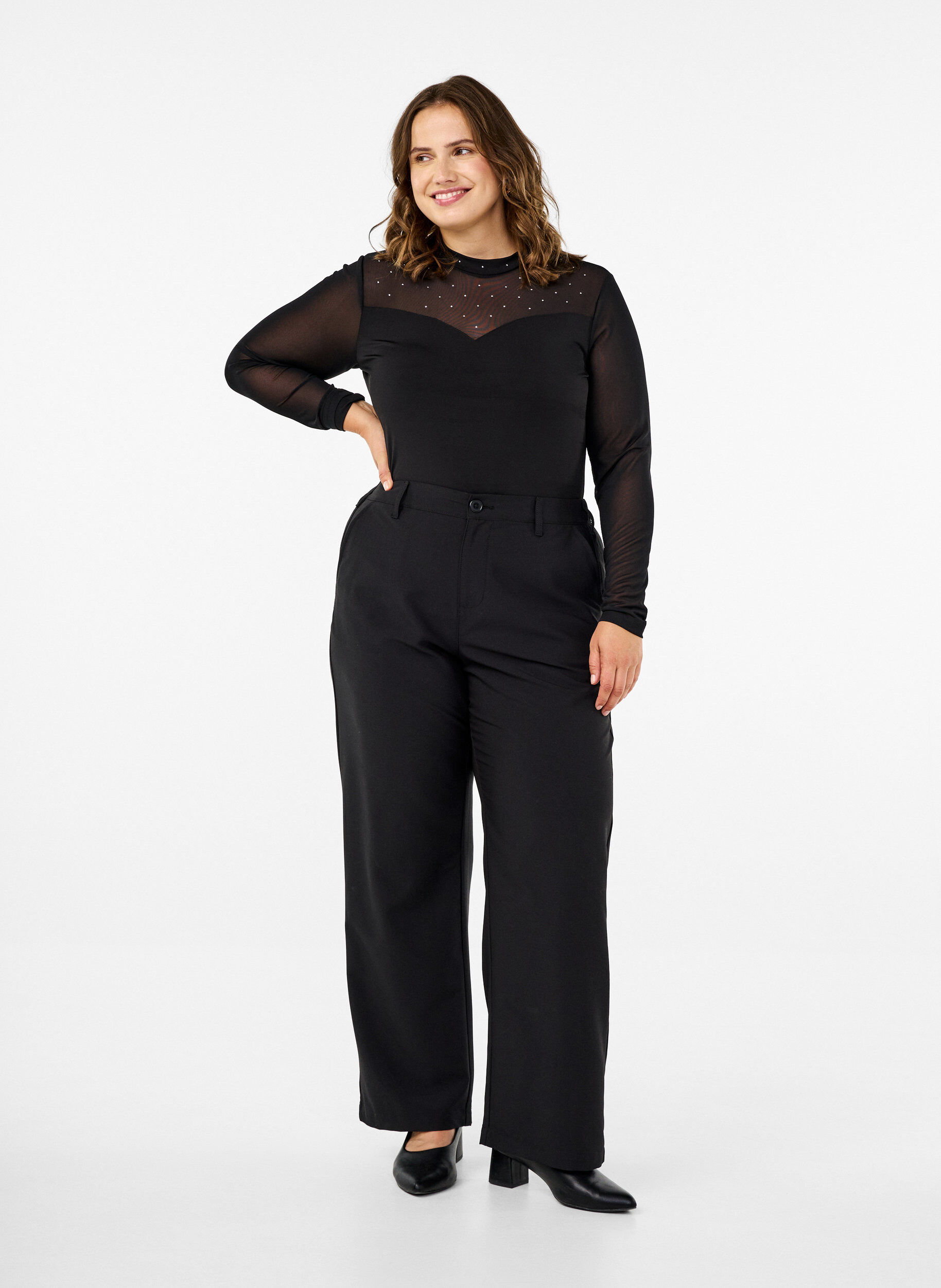 Zizzi Body mit Nieten und langen Mesh-&Auml;rmeln, Black, Model image number 2