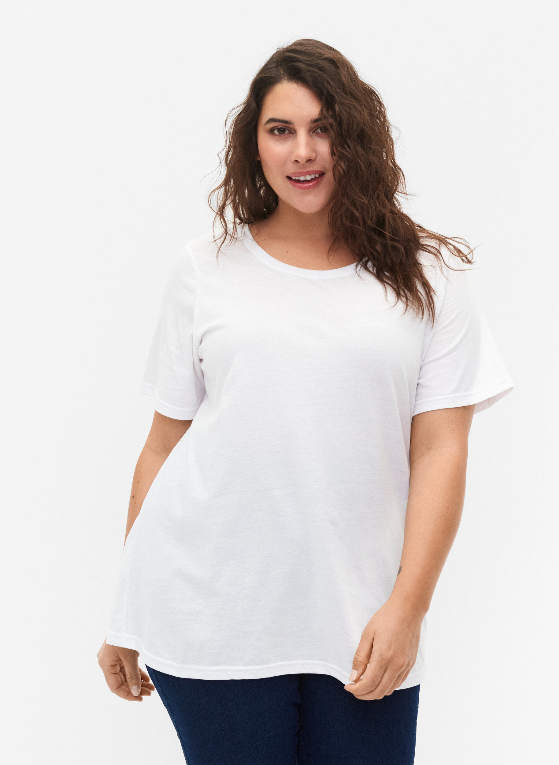 Zizzi FLASH - 2er-Pack T-Shirts mit Rundhalsausschnitt, White/Black, Model image number 0