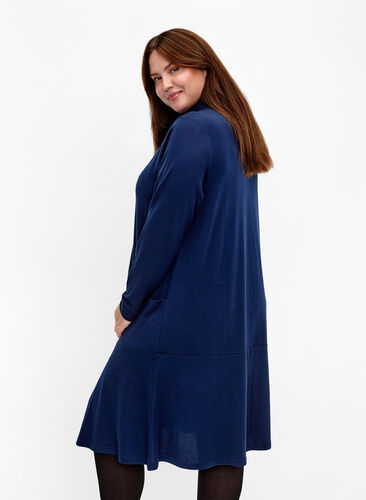Hochgeschlossenes Jerseykleid mit Taschen, Dress Blues Mel., Model image number 1