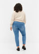 Cropped Emily Jeans mit Stickerei, Blue denim, Model image number 1