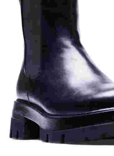 Weit geschnittener Lederstiefel mit Gummizug, Black, Packshot image number 2