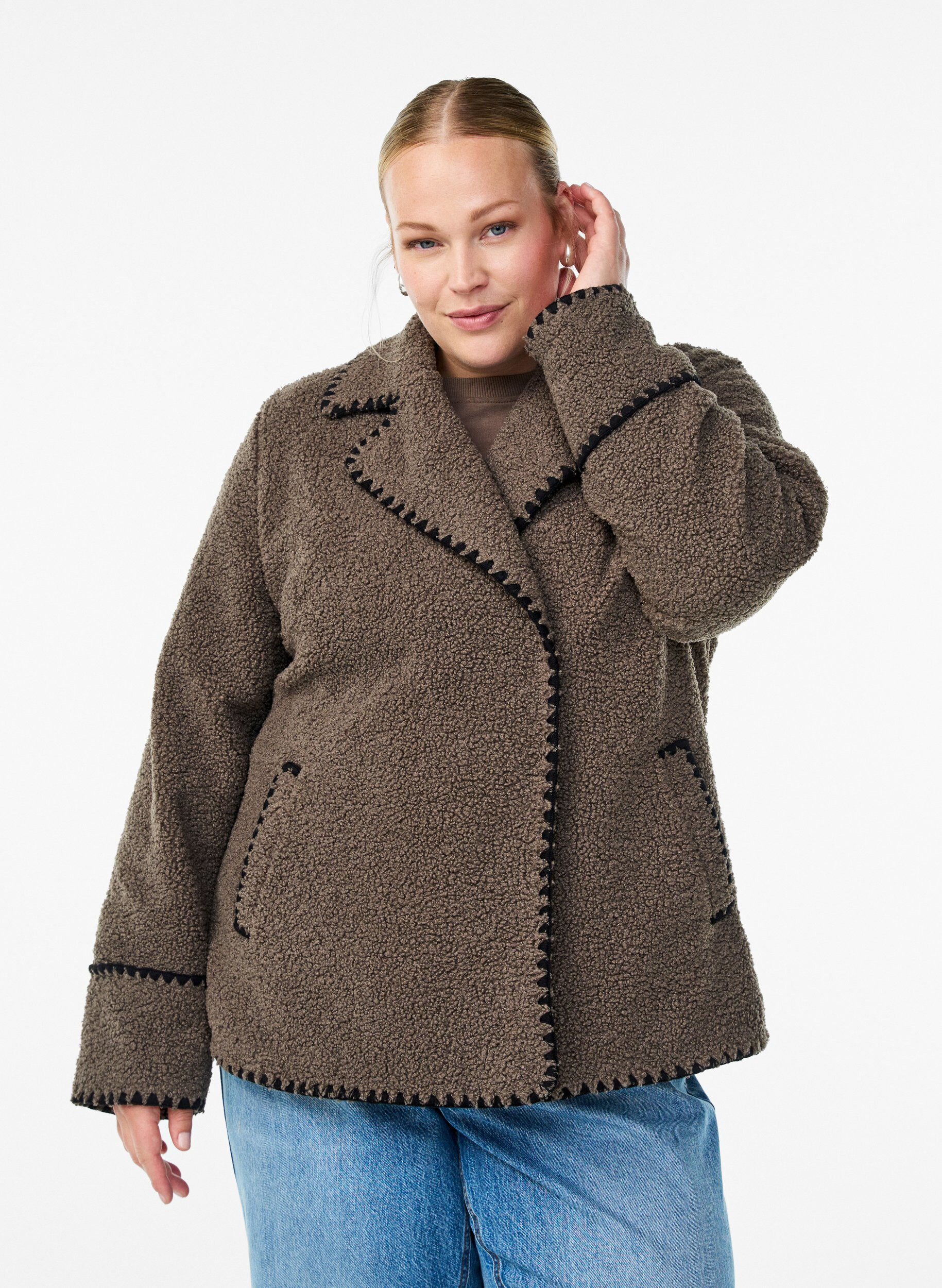 ZizziTeddyjacke mit Kontrastdetails, Braun, Model image number 0