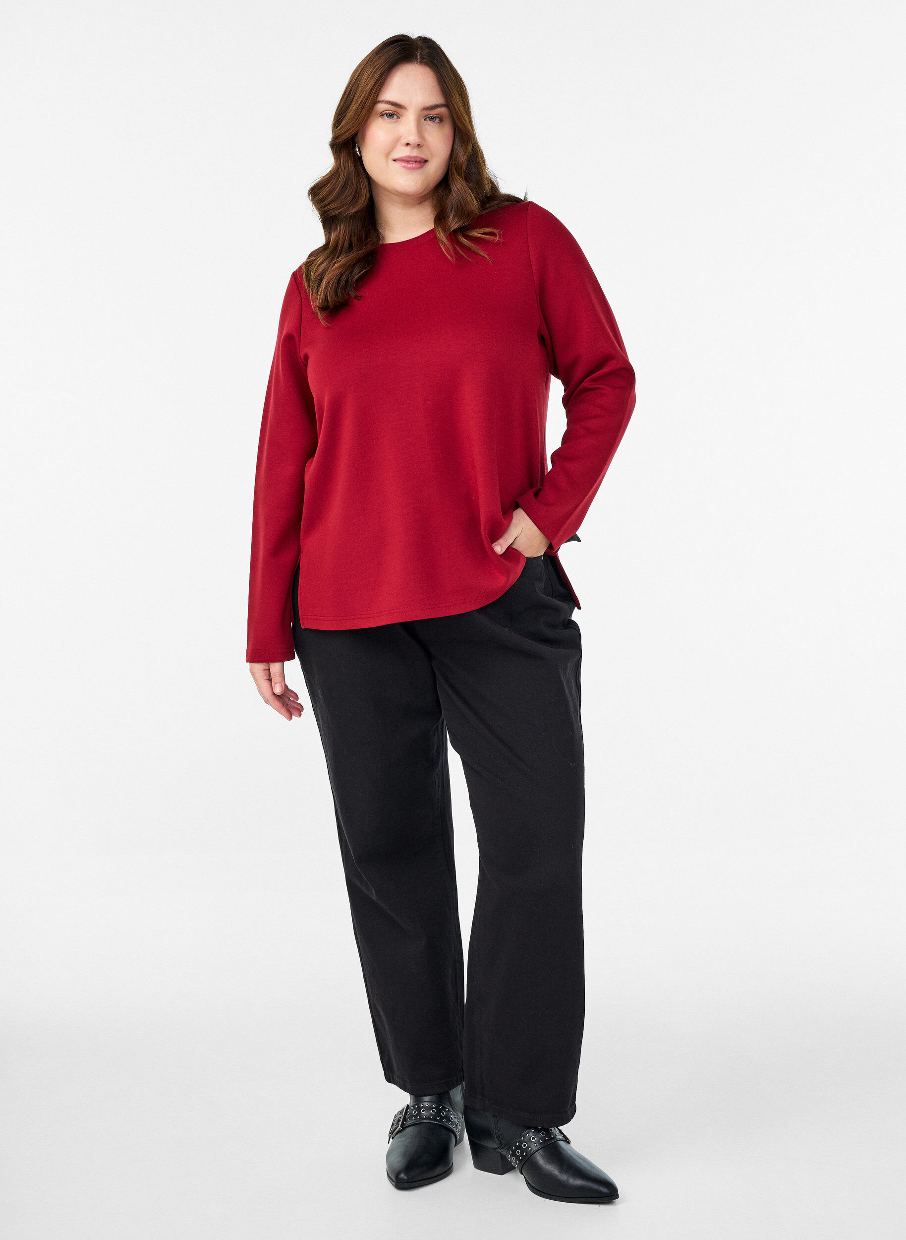 Zizzi Bluse aus Jersey mit Rundhalsausschnitt, Rot, Model image number 1