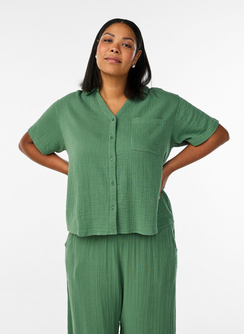 Bluse aus Baumwoll-Musselin mit kurzen &Auml;rmeln, Gr&uuml;n, Model image number 0