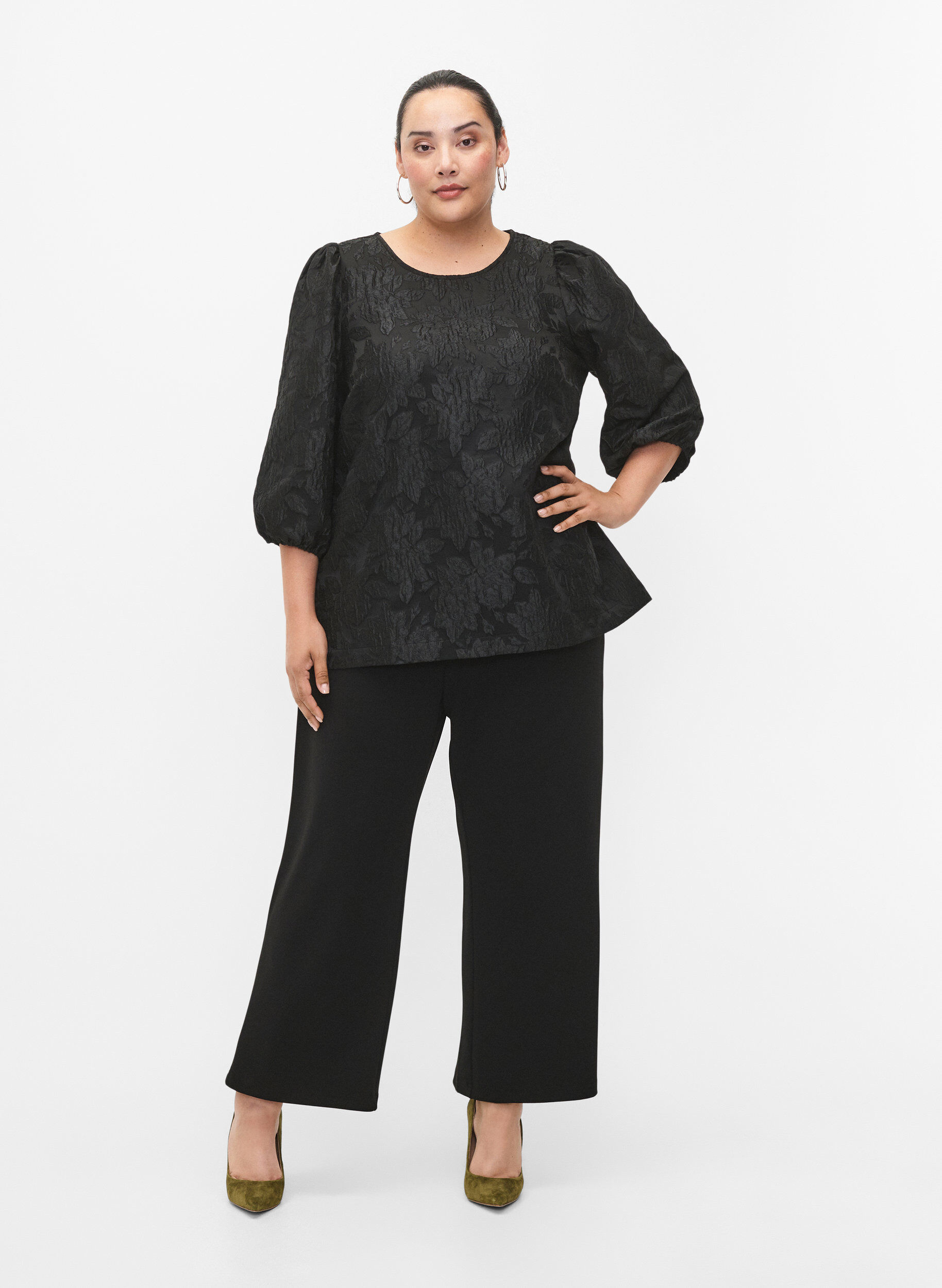 Zizzi  Jacquard-Bluse mit 3/4-&Auml;rmeln, Black, Model image number 2