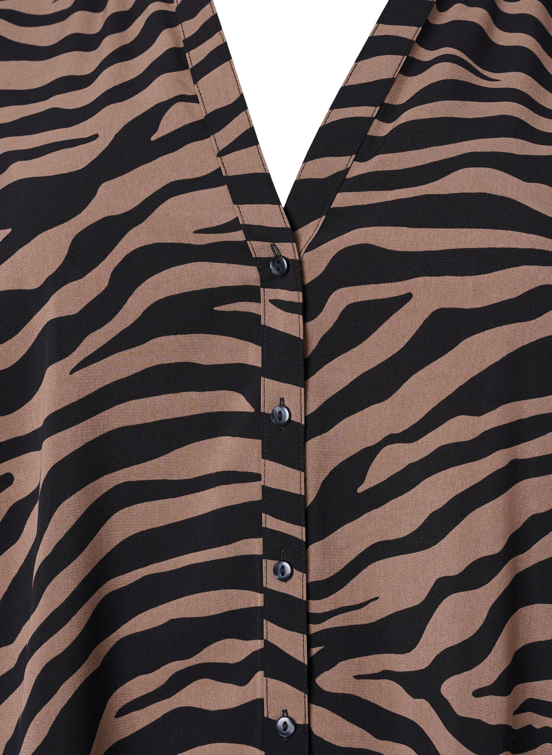 Zizzi Hemd mit V-Ausschnitt und Zebradruck, Black/Brown Zebra, Packshot image number 2