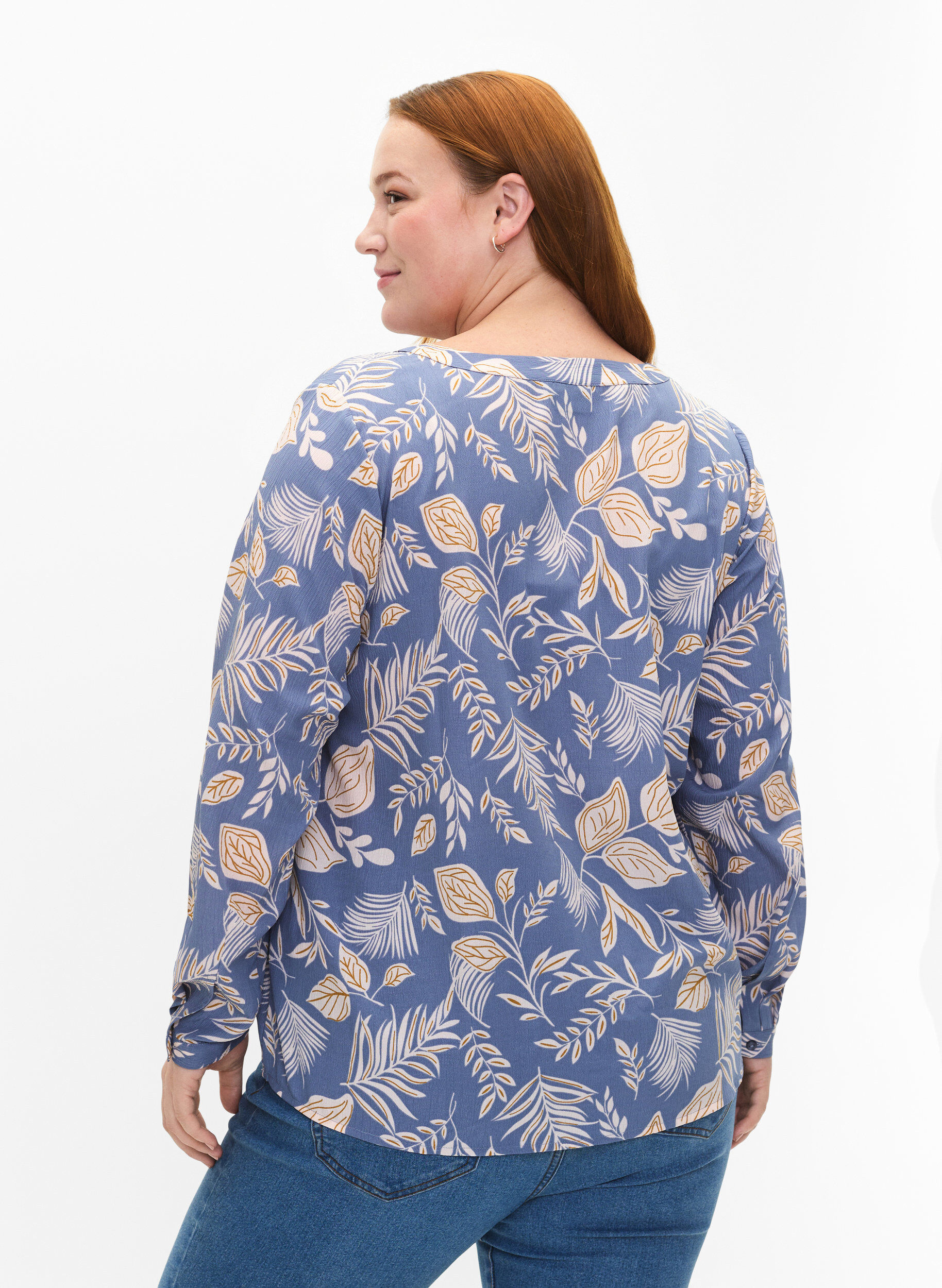Zizzi FLASH &ndash; Lang&auml;rmlige Bluse mit Druck, Delft AOP, Model image number 1