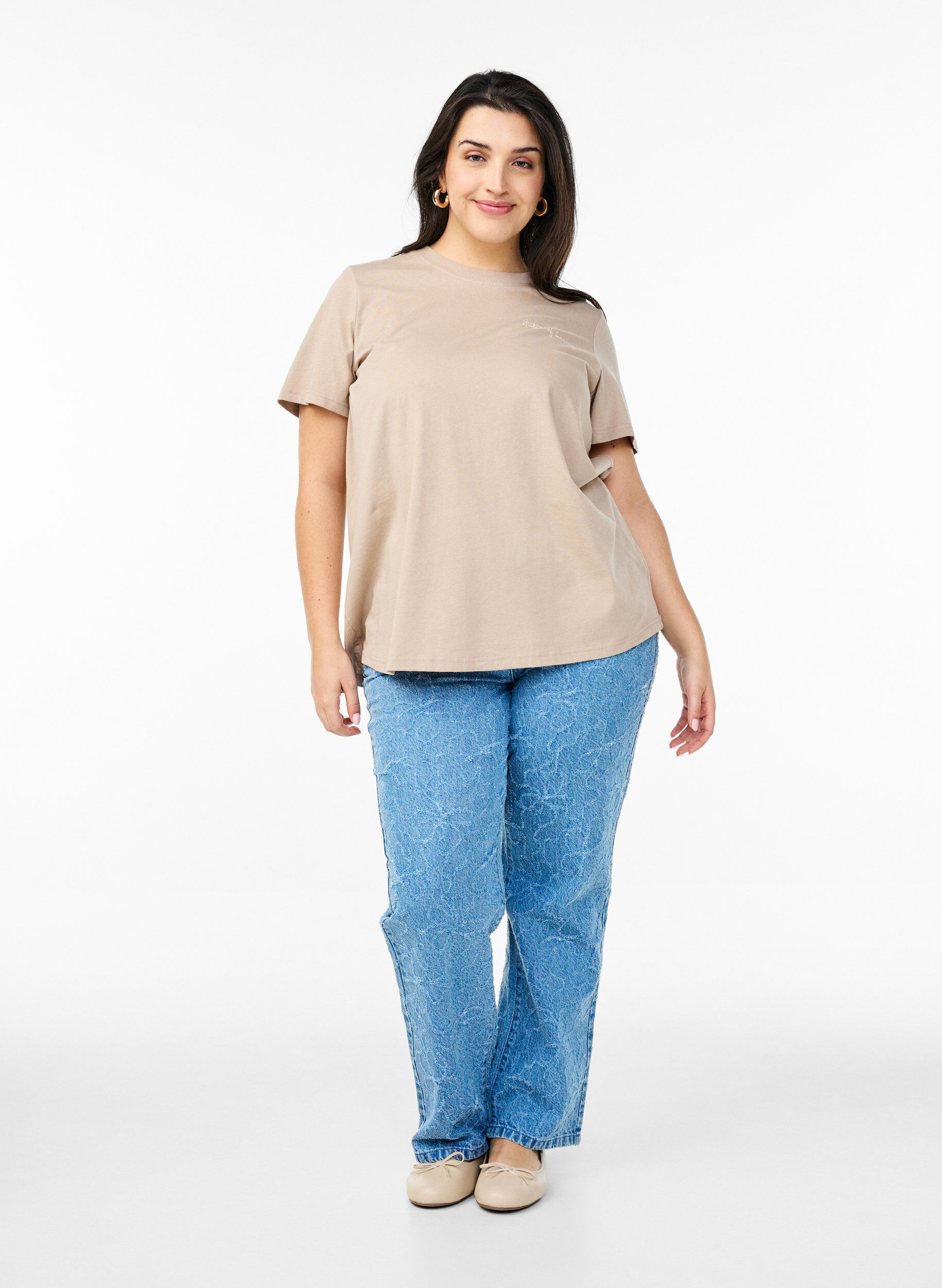 Zizzi Basic-T-Shirt aus Baumwolle mit Rundhalsausschnitt, Braun, Model image number 1