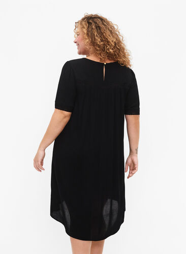 Viskose-Kleid mit Spitzenband, Black, Model image number 1