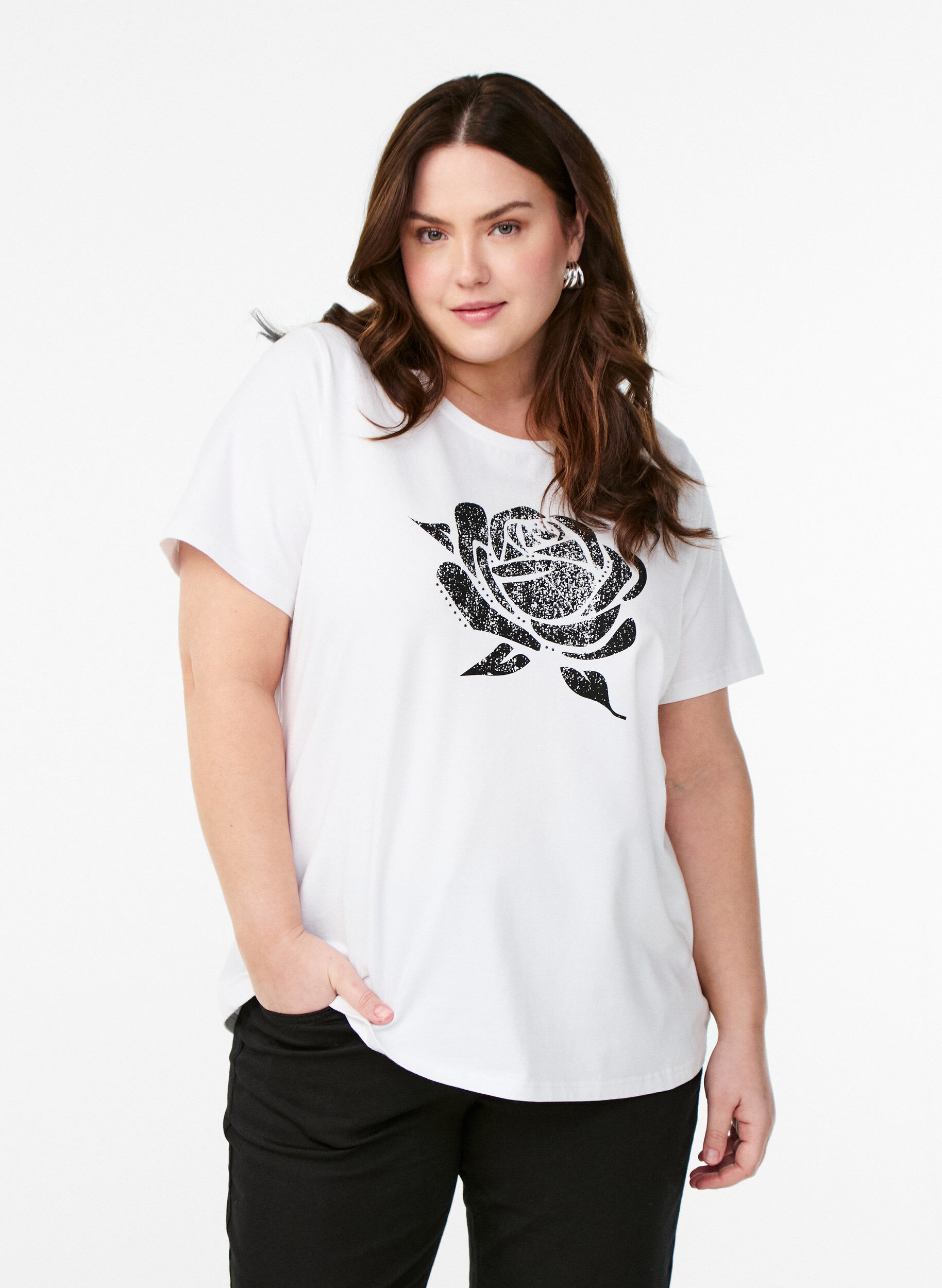 Zizzi T-Shirt aus Bio-Baumwolle mit floralem Print, B. White w. Rose, Model image number 0