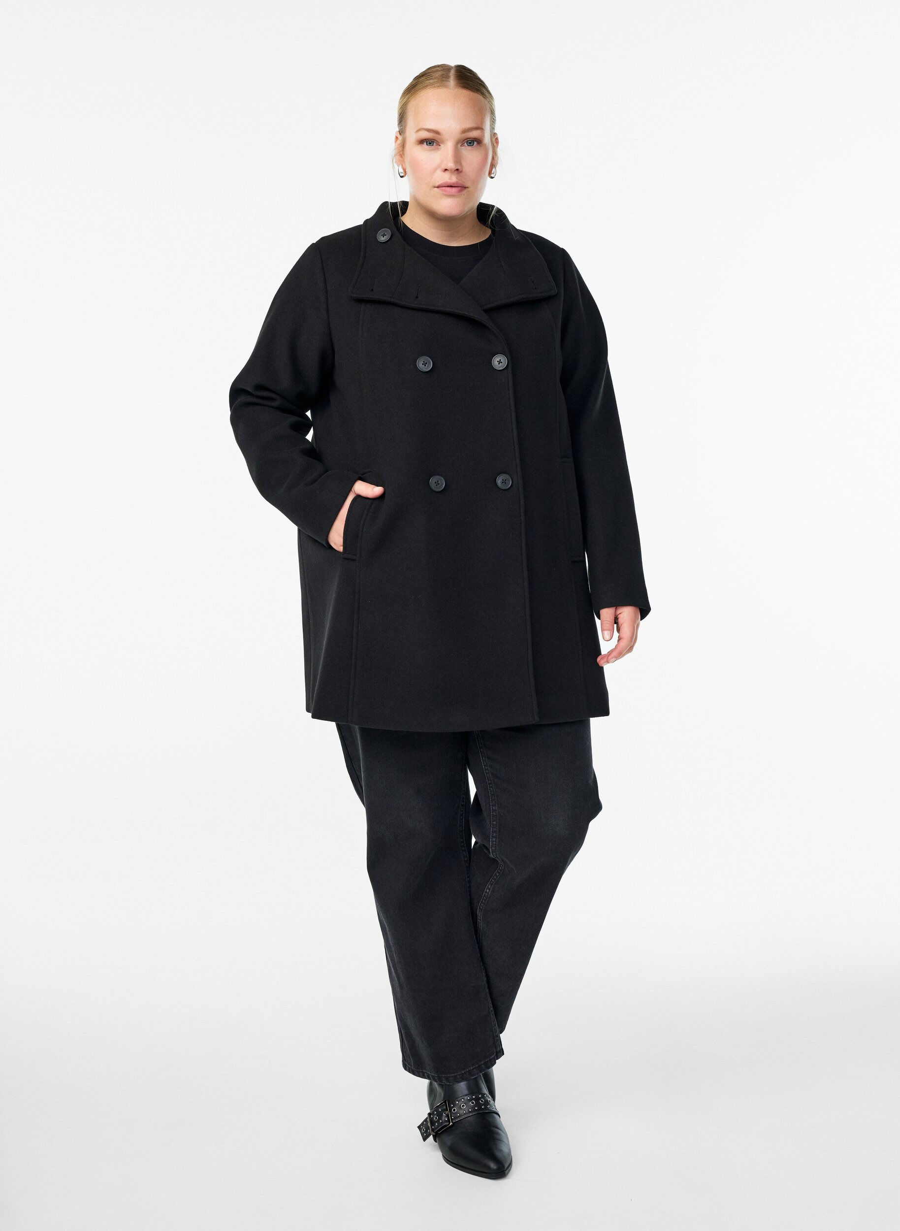 ZizziKurzmantel in A-Linie, Schwarz, Model image number 1