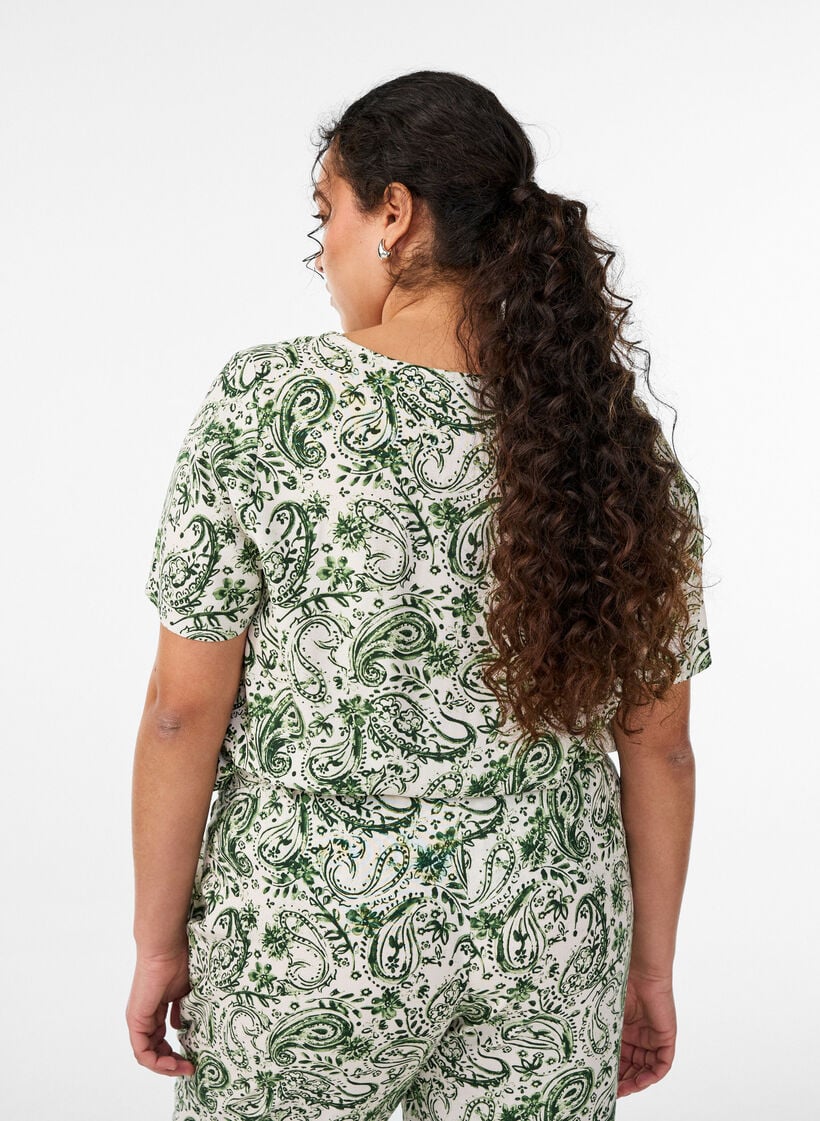 Kurz&auml;rmelige Bluse aus Viskose mit Print, Gr&uuml;n, Model image number 2
