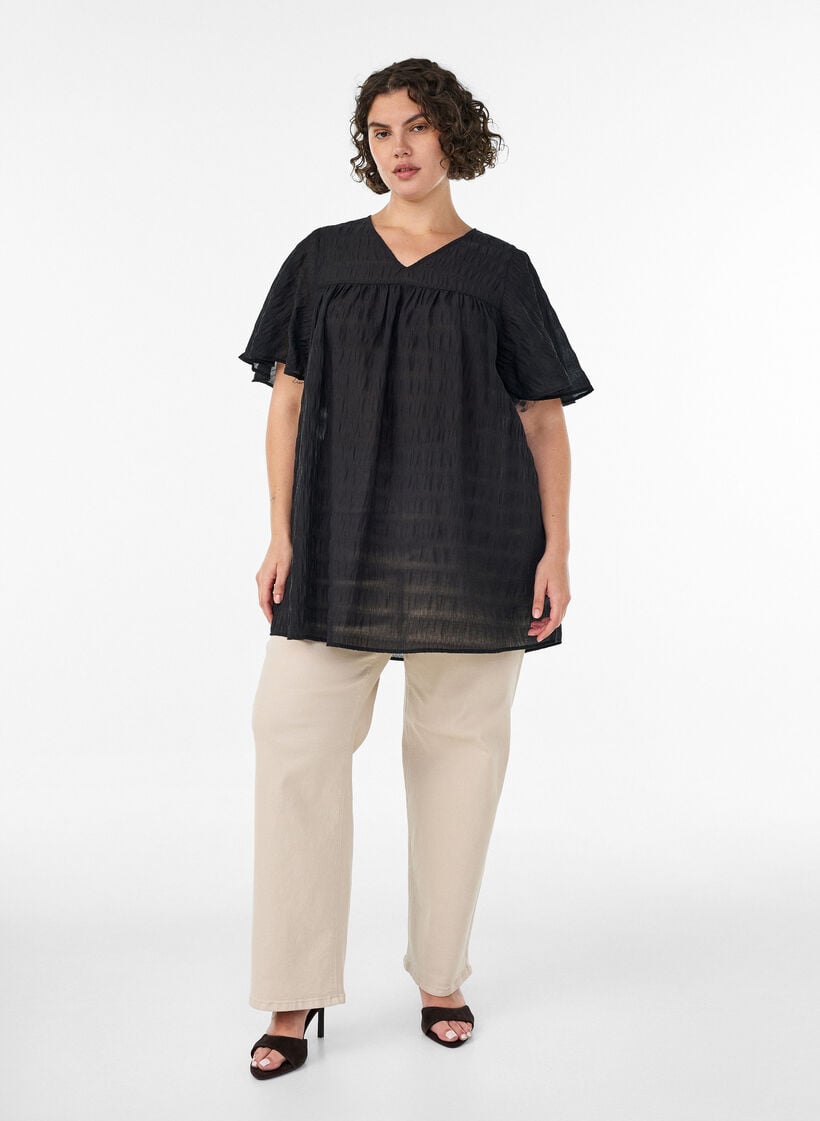 Tunika aus Lyocell mit Flatter&auml;rmeln, Schwarz, Model image number 1
