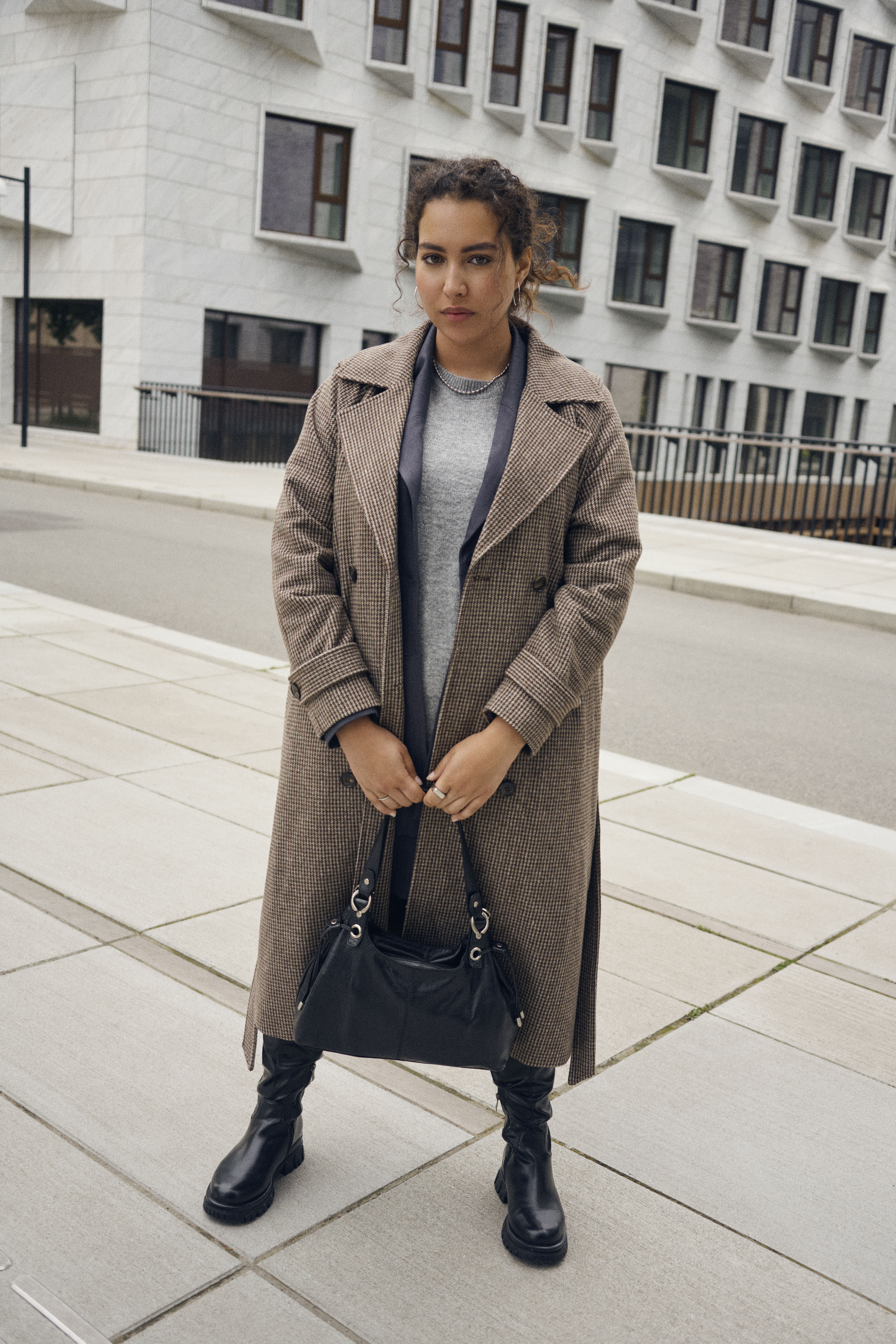 Zizzi Suche nach dem t&auml;glichen Leben, , Model