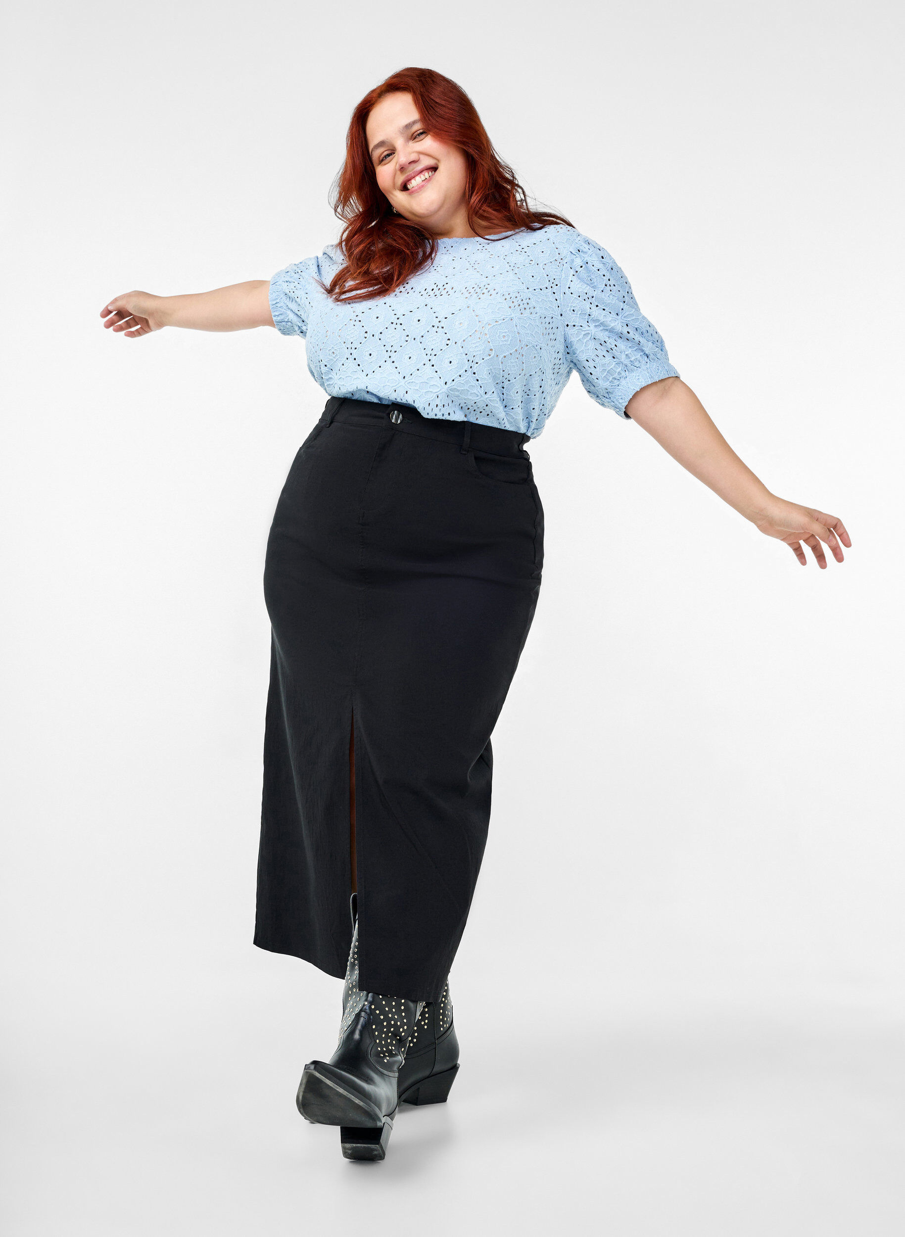 Zizzi  Kurz&auml;rmelige Bluse mit Lochmuster, Cashmere Blue, Image image number 0