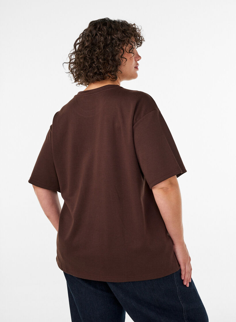 T-Shirt mit Strasssteinen und Rundhalsausschnitt, Braun, Model image number 2