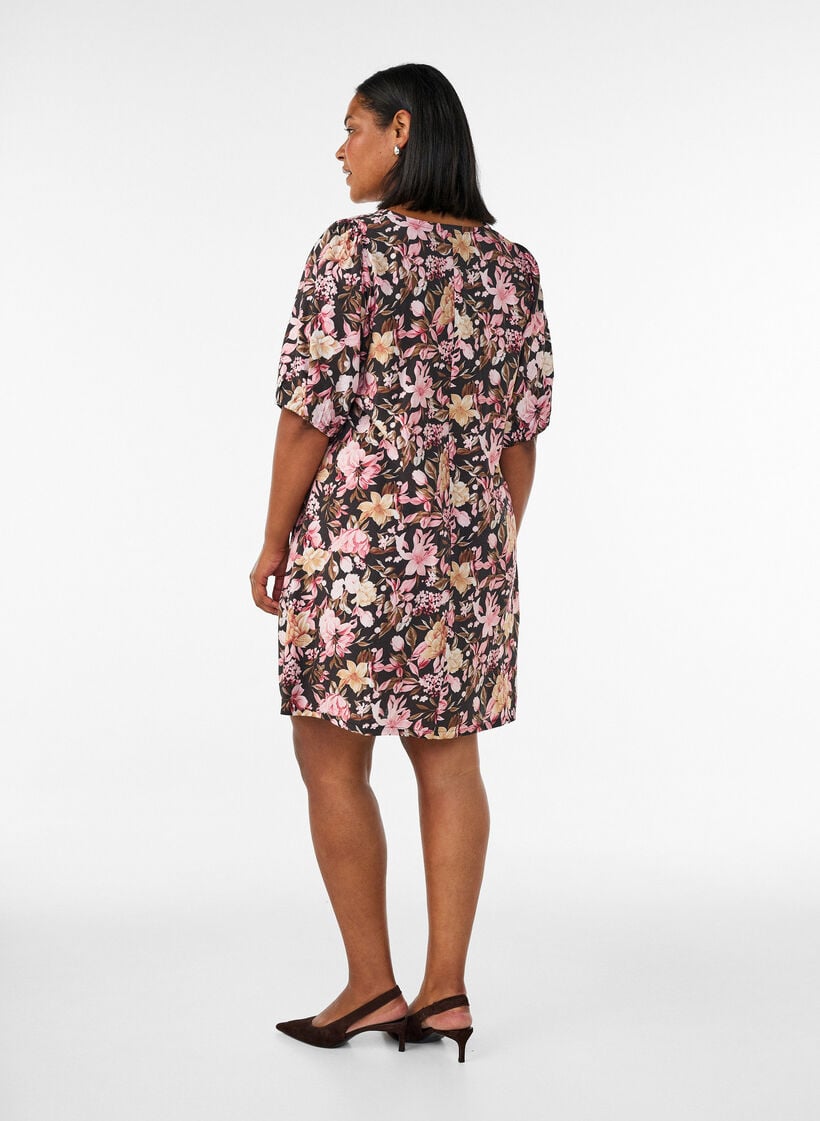 Kurzes A-Linien-Kleid mit V-Ausschnitt, Rot, Model image number 2