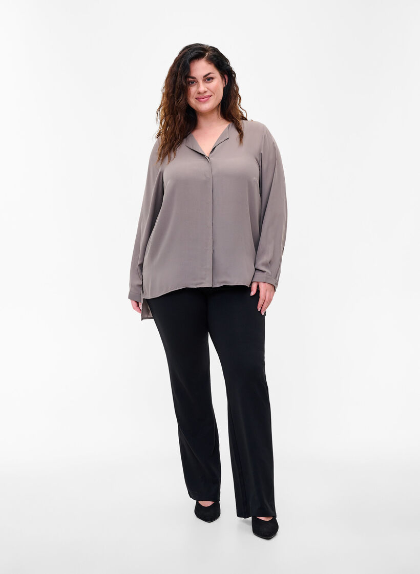 Unifarbenes Hemd mit V-Ausschnitt, Falcon, Model image number 2