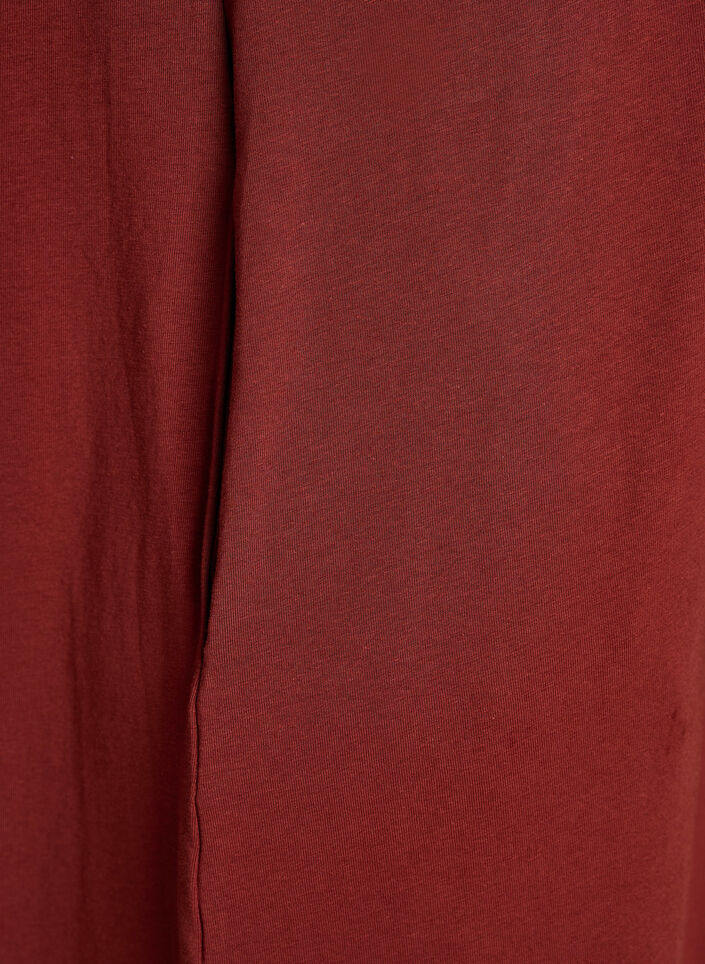 Midi-T-Shirtkleid mit V-Ausschnitt, Rot, Packshot image number 3