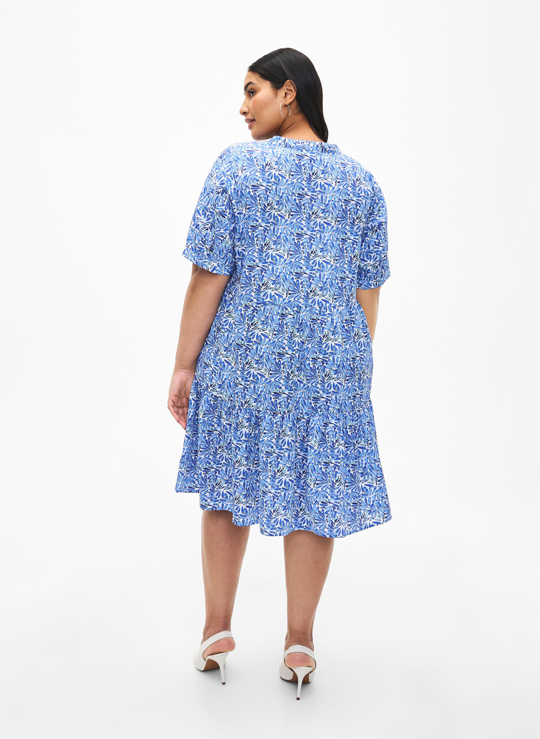Zizzi FLASH &ndash; A-Linien-Kleid mit Print, White Blue AOP, Model image number 1