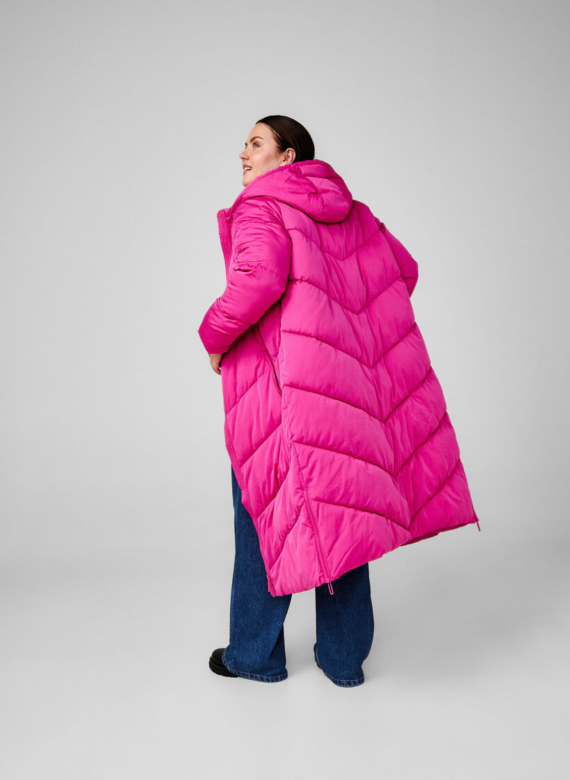 Langer Puffermantel mit Kapuze und Taschen - Pink - Gr. 42-64 - Zizzi